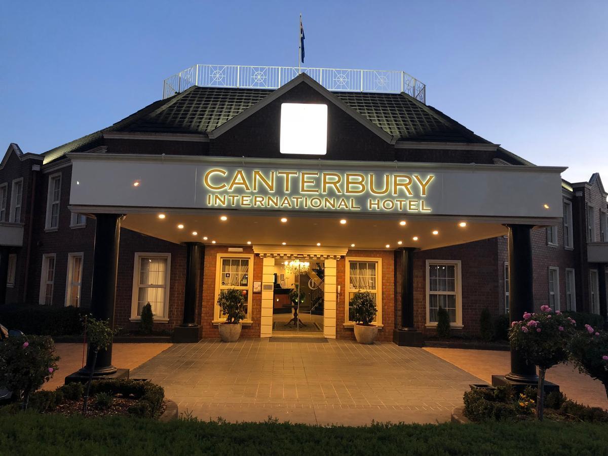 Quality Hotel Canterbury International Forest Hill Exteriör bild